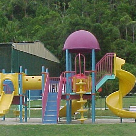 Condominio Wembley Tenis Ubatuba Exterior photo